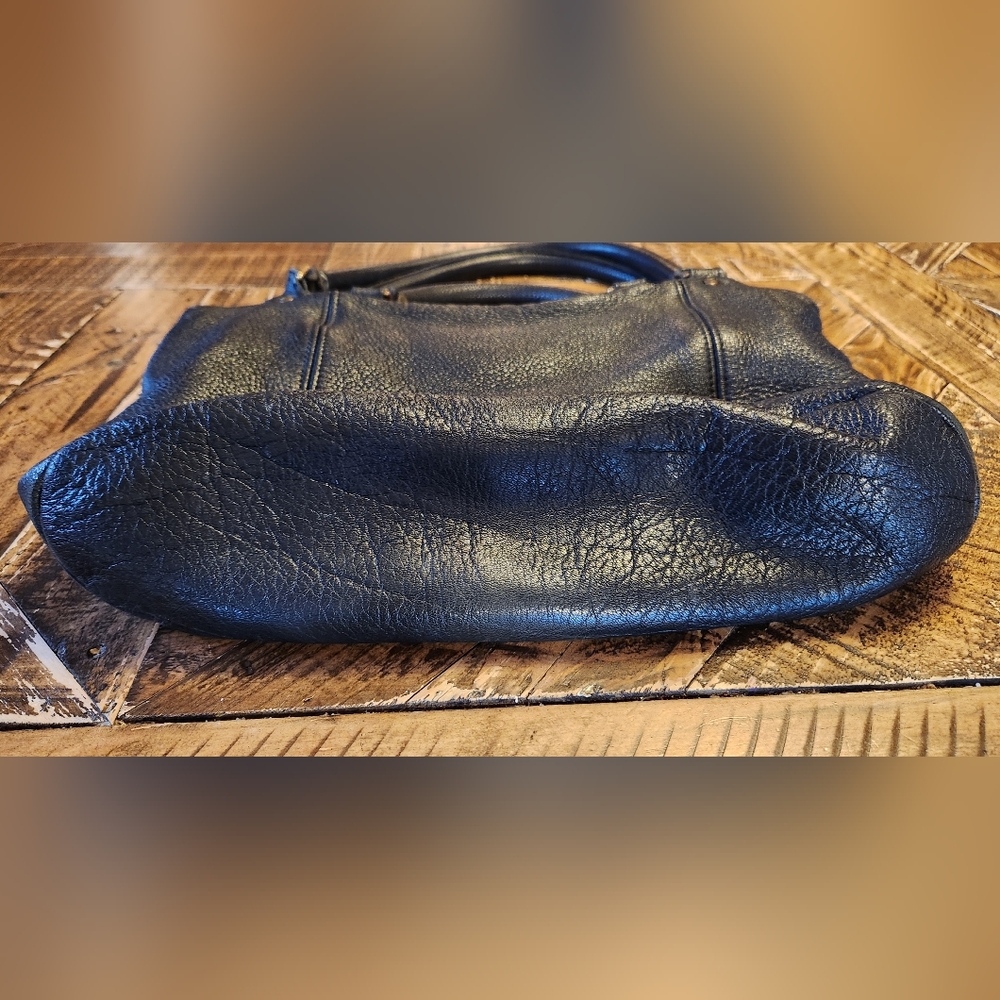 Black Leather Shoulder Bag with Gold Hardware - Picture 5 of 11